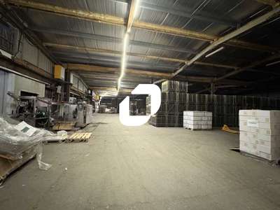 Location Locaux d'activités - Entrepôts à Beychac-et-Caillau