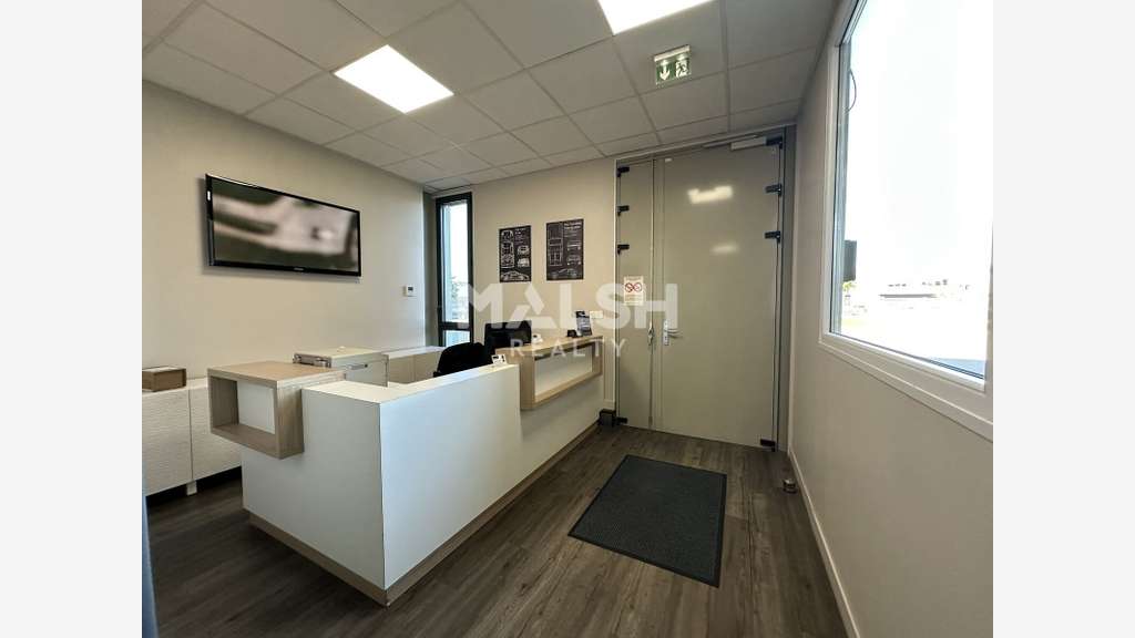 A louer local d'activités 164m² à Beynost
