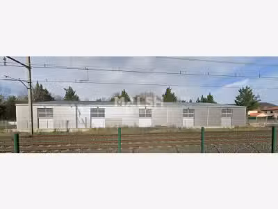 Locaux d'activités à BEYNOST - A LOUER - 2 lots de