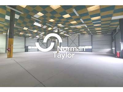 Location Locaux d'activités - Entrepôts à Béziers