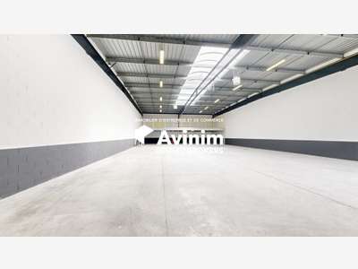 A louer 777m² d'entrepôt+bureaux à Bezons