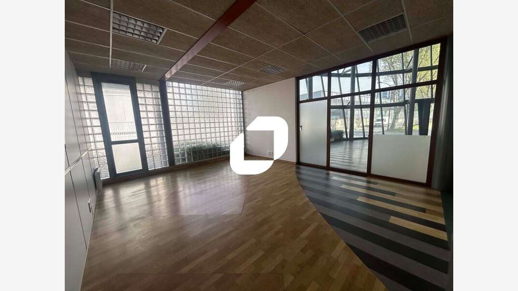A louer Local d'activité 155m² Bezons
