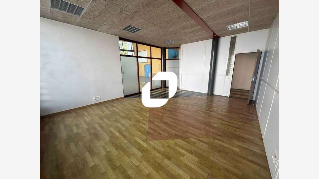 A louer Local d'activité 155m² Bezons