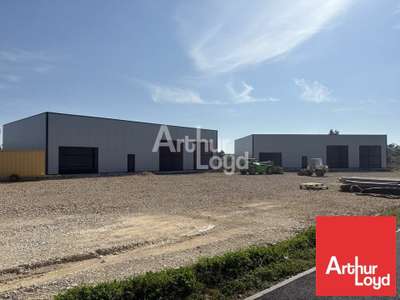 Location Locaux d'activités - Entrepôts à Biard
