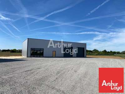 Location Locaux d'activités - Entrepôts à Biard