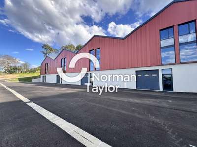 Local d'activité neuf de 506m² à louer à Biarritz