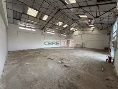 A louer local artisanal 158m² proche A63 à Bidart