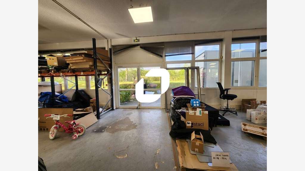 A louer Local d'activité 446m² Bievres