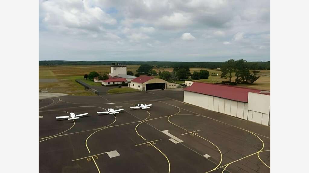 Entrepôt logistique sur 1.8ha à louer Biscarrosse