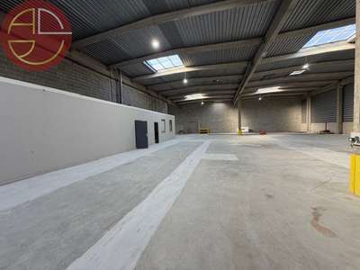 Entrepôt à louer 1220m² empl stratégique à Blagnac