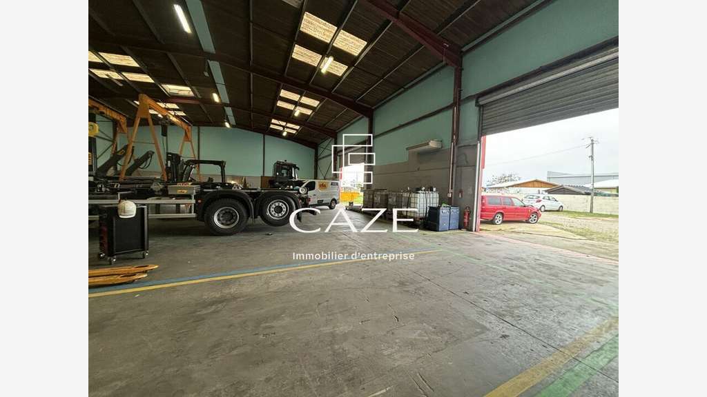 A louer local et stockage extérieur ZA Blanquefort