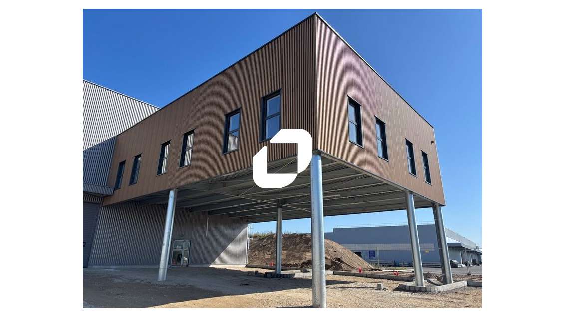 A louer Local d'activité 2829m² Blanquefort