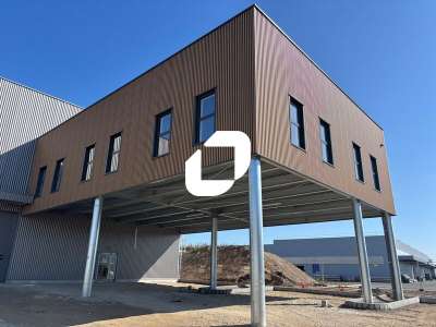 Location Locaux d'activités - Entrepôts à Blanquefort