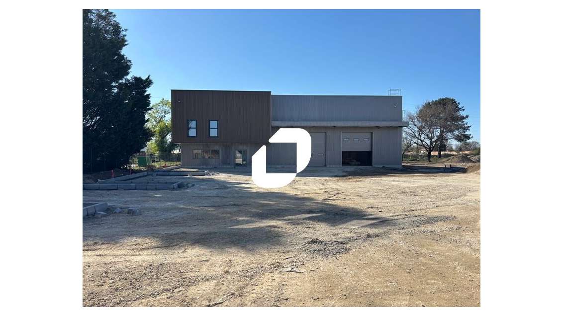 A louer Local d'activité 1168m² Blanquefort