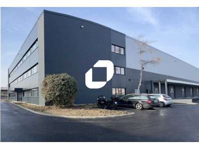 Location Locaux d'activités - Entrepôts à Bobigny