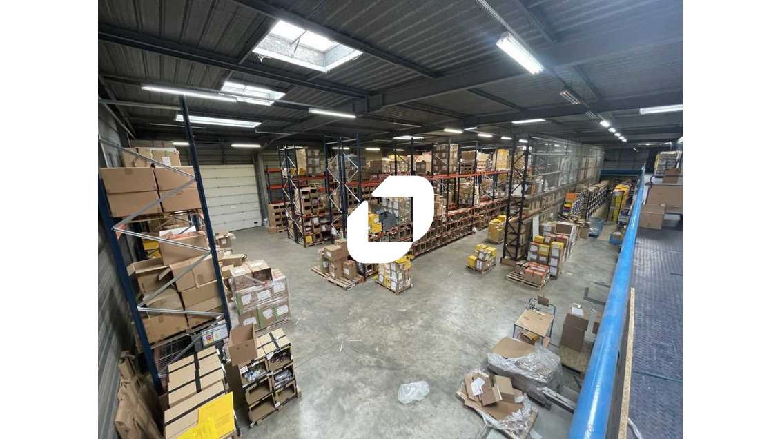A louer Local d'activité 1860m² Bobigny