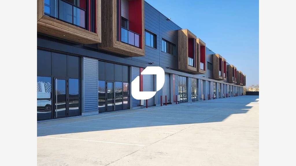 A louer Local d'activité 8032m² Bobigny