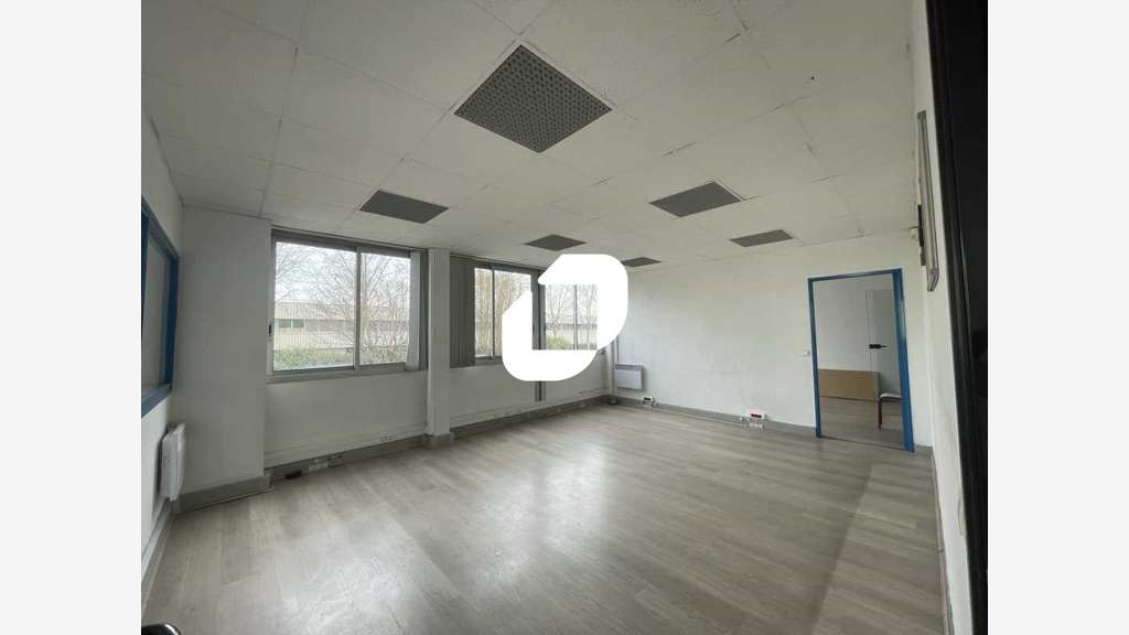 A louer Local d'activité 1860m² Bobigny