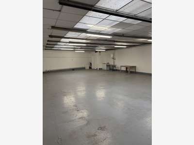 BOBIGNY – LOCAL D’ACTIVITÉ ET DE STOCKAGE