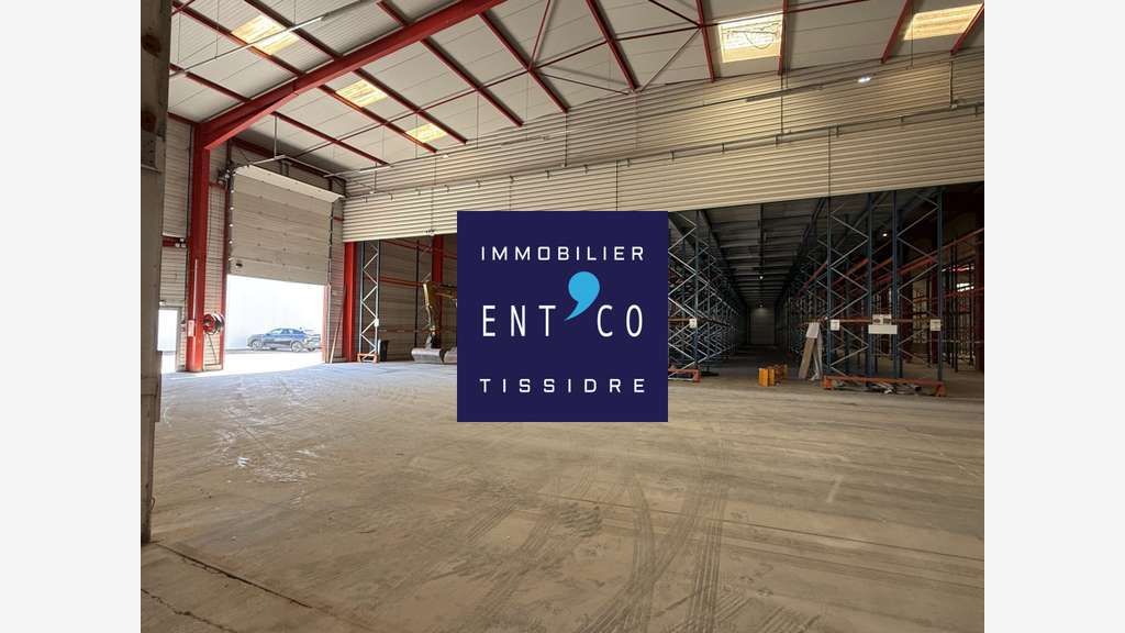 AGEN Superbe entrepôt