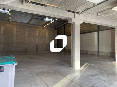 Location Locaux d'activités - Entrepôts à Bois-d'Arcy