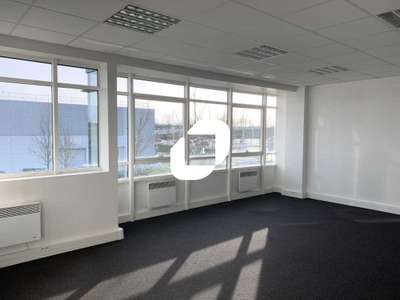 A louer Local d'activité 360m² Bois d'arcy