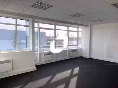A louer Local d'activité 360m² Bois d'arcy