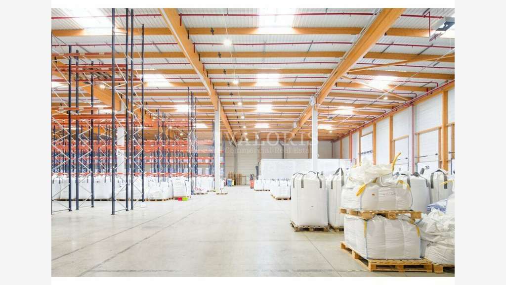 2 entrepôts logistique type Class A à Bollène