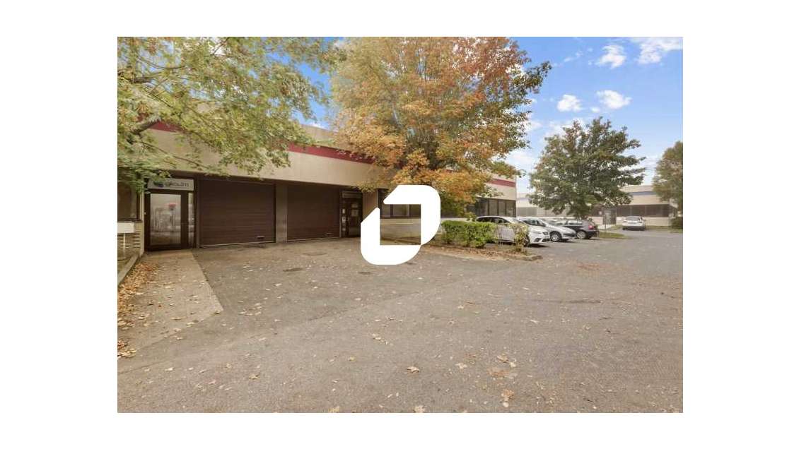 A louer Local d'activité 250m² Bondoufle