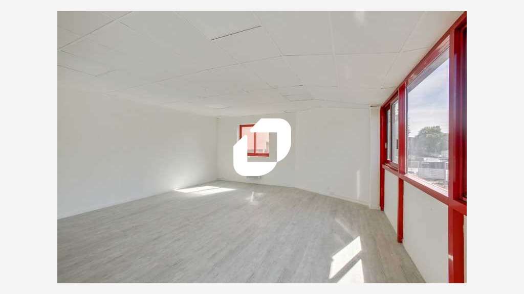 A louer Local d'activité 435m² Bondoufle