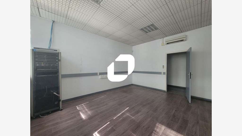 A louer Local d'activité 562m² Bondoufle