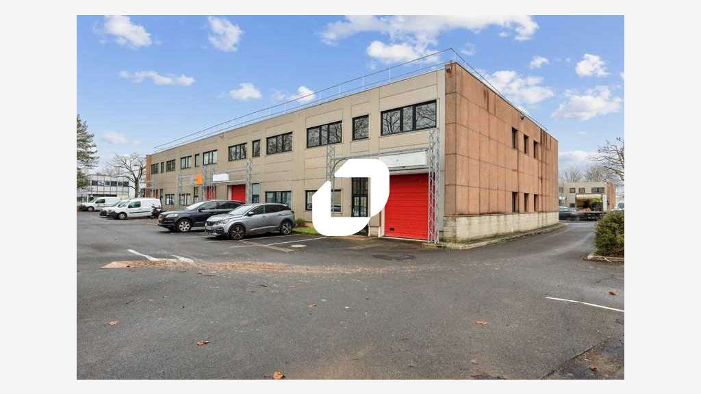 A louer Local d'activité 259m² Bondoufle