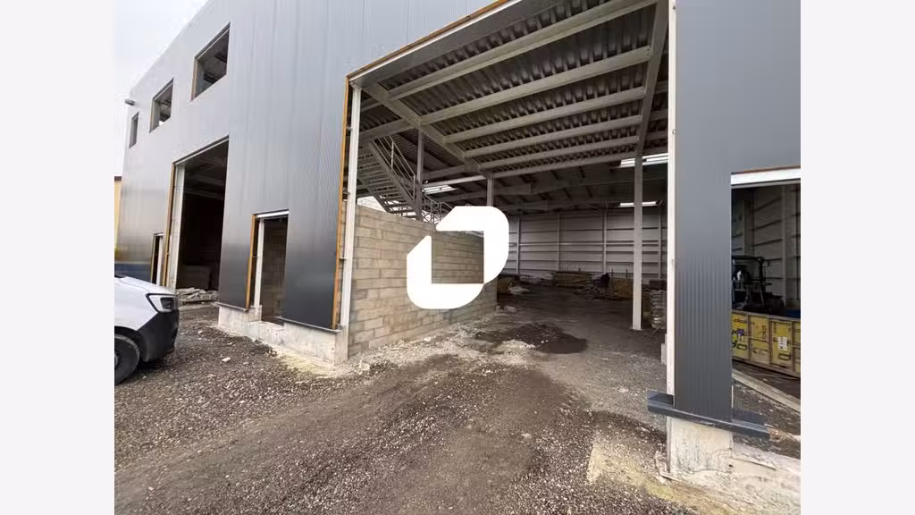 A louer Local d'activité 541m² Bondoufle