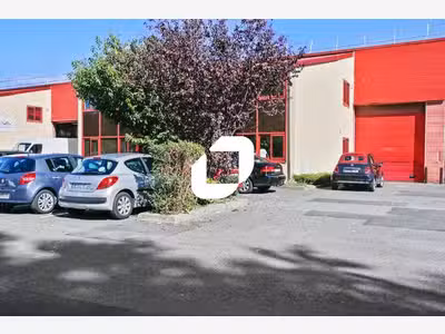 A louer Local d'activité 435m² Bondoufle