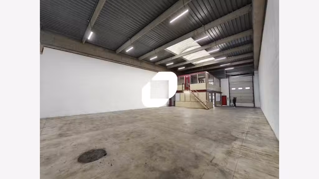 A louer Local d'activité 317m² Bondy