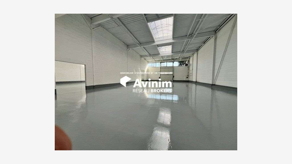 Location local d'activités 341m² à Bonneuil/Marne