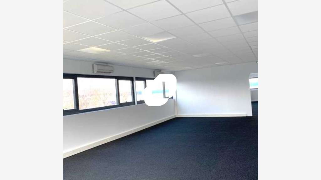 A louer Local d'activité 2440m² Bonneuil sur marne