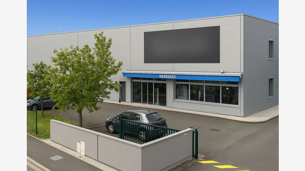 Entrepôt 765m² à louer ZAC Bordeaux Lac