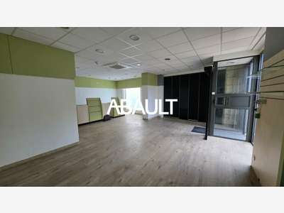 A louer local commercial 96m² à Bordeaux Nansouty