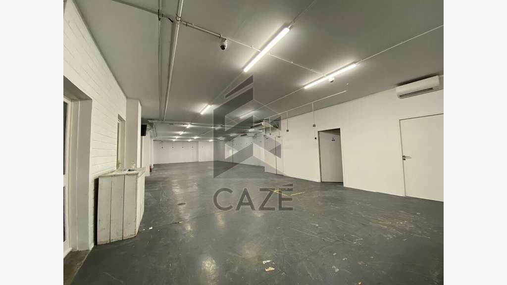 Local activités 400m² à louer Bordeaux Chartrons 