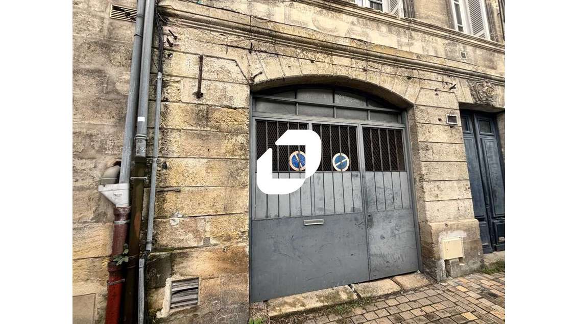 A louer Local d'activité 130m² Bordeaux