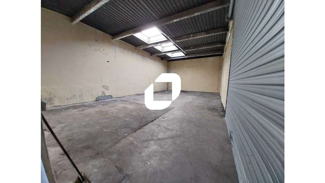 A louer Local d'activité 276m² Bordeaux