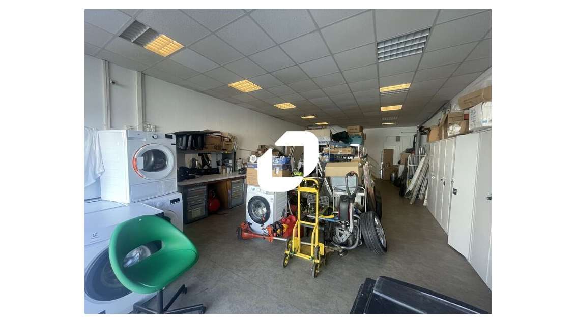 A louer Local d'activité 140m² Bordeaux