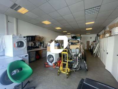 Location Locaux d'activités - Entrepôts à Bordeaux