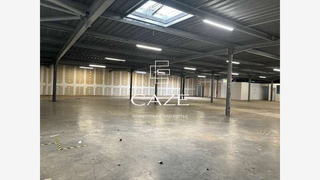 A louer entrepôt proche rocade sortie 4 Bordeaux