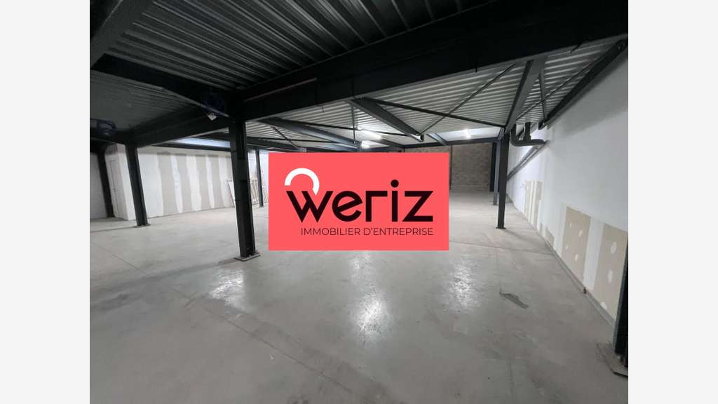 Location local d'activités 320m² à Bouc-Bel-Air