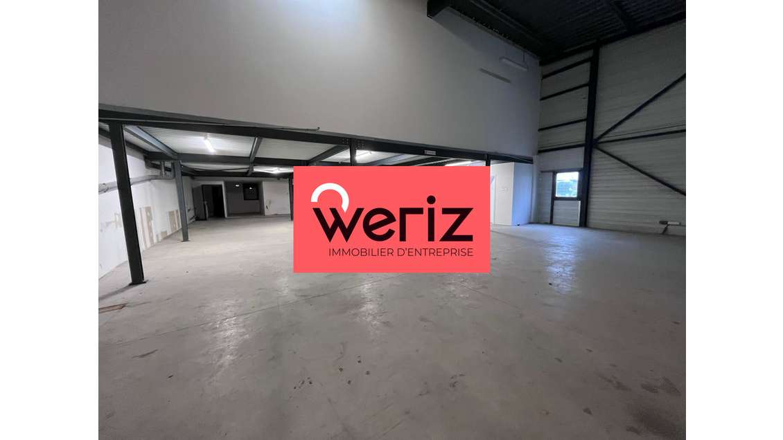 Location local d'activités 320m² à Bouc-Bel-Air