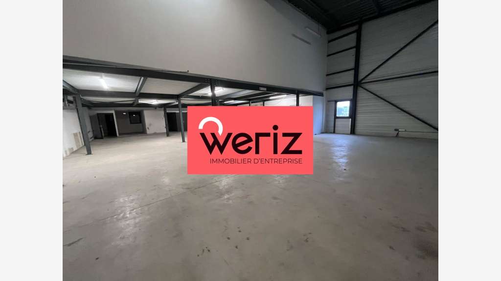 Location local d'activités 320m² à Bouc-Bel-Air