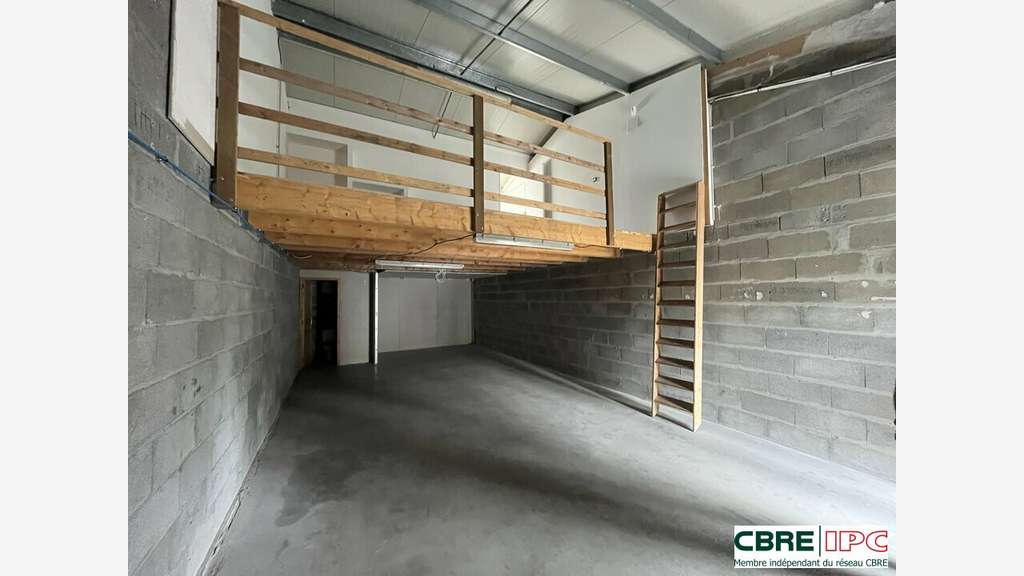 Location local d'activités 75m² au Boucau