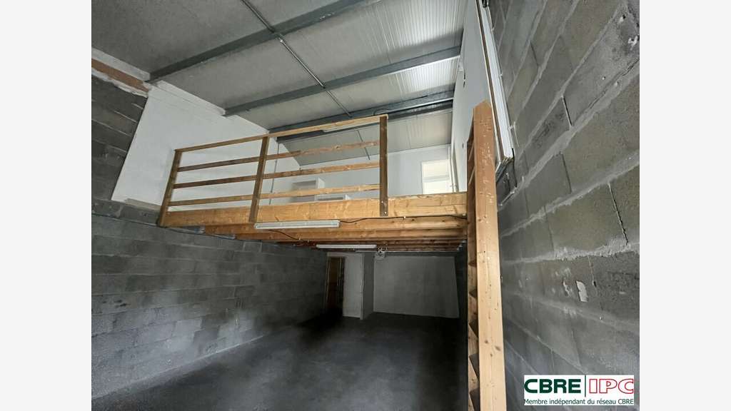 Location local d'activités 75m² au Boucau